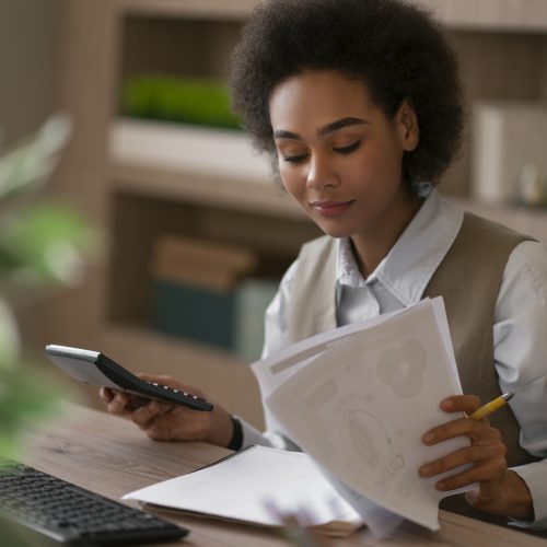 medium-shot-woman-working-as-economist